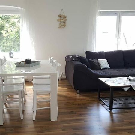 Gemuetliche Haushaelfte Mit Garten Und Terrasse فلنسبورغ المظهر الخارجي الصورة